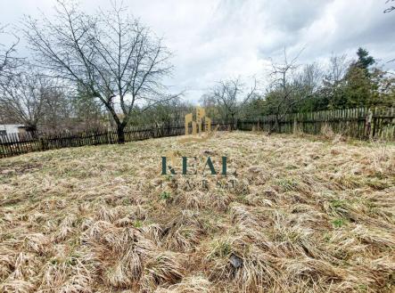 Prodej - pozemek, zahrada, 671 m² obrázek