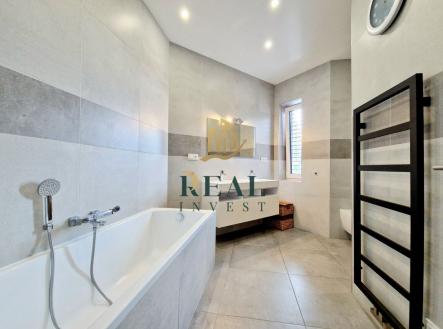 Prodej domu/vily, 223 m²