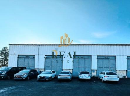 Prodej obchodní prostor, 3 000 m²