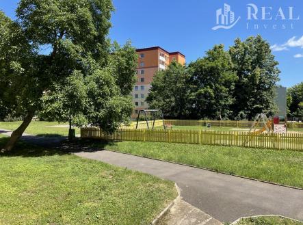 Pronájem bytu, 1+kk, 32 m²