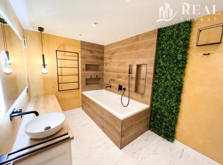 Prodej domu/vily, 280 m²