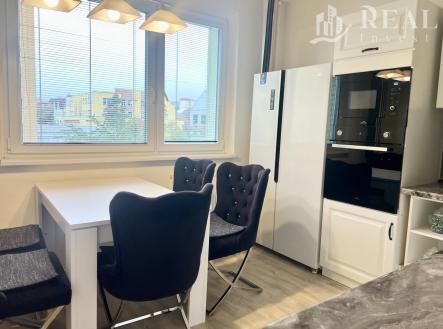 Prodej bytu, 2+1, 60 m²