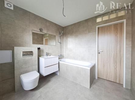 Pronájem bytu, 2+1, 58 m²