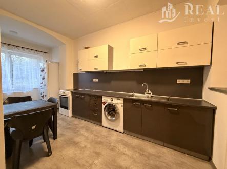 Pronájem bytu, 1+1, 60 m²