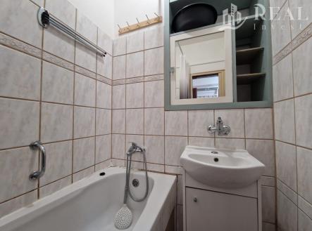 Pronájem bytu, 1+1, 40 m²