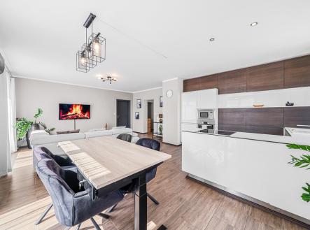 Prodej bytu, 2+kk, 102 m²
