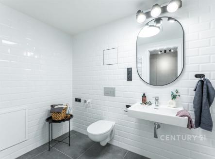 Pronájem bytu, 1+kk, 33 m²