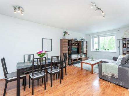 Pronájem bytu, 3+kk, 84 m²