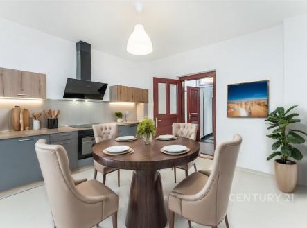 Pronájem bytu, 2+1, 67 m²