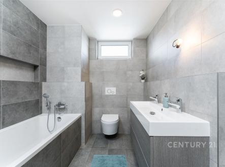 Prodej bytu, 3+kk, 70 m²