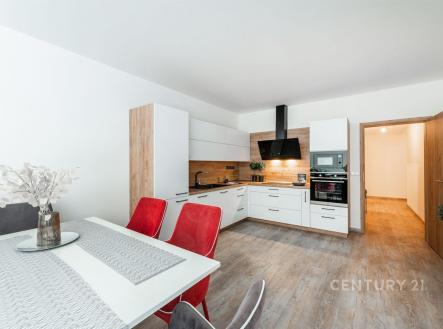 Pronájem bytu, 3+kk, 100 m²