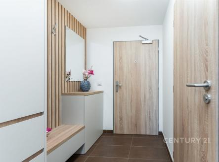 Pronájem bytu, 2+kk, 47 m²
