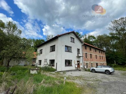 Prodej komerčního objektu, jiný, 993 m²