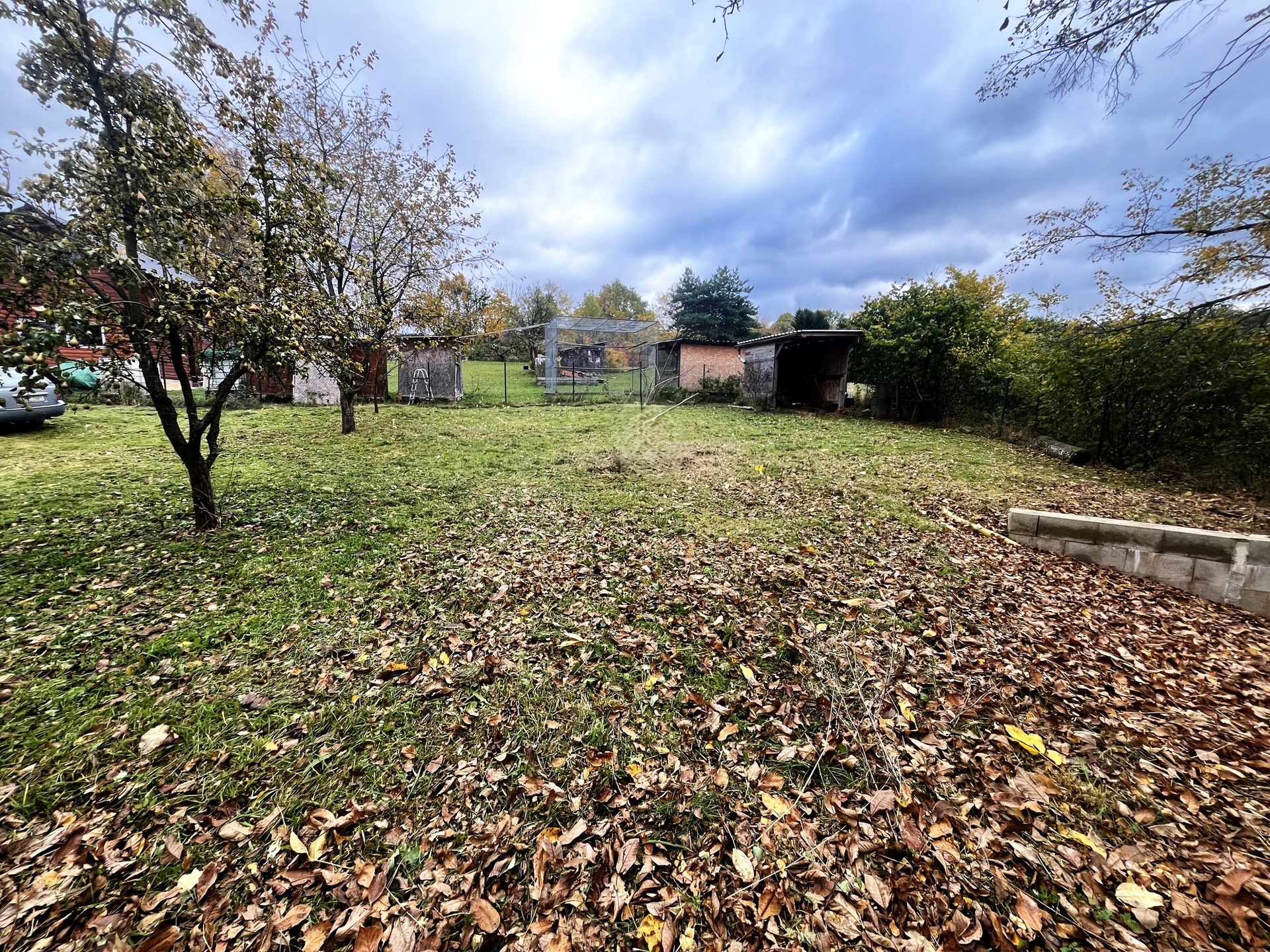 Prodej stavebního pozemku 806 m² v klidné venkovské lokalitě Sedlec-Prčice - Mrákotice, okr. Příbram