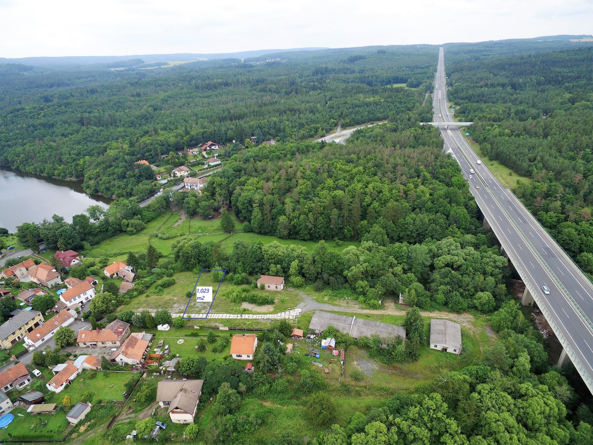 Prodej stavebního pozemku 1 023 m², Voznice, okr. Příbram
