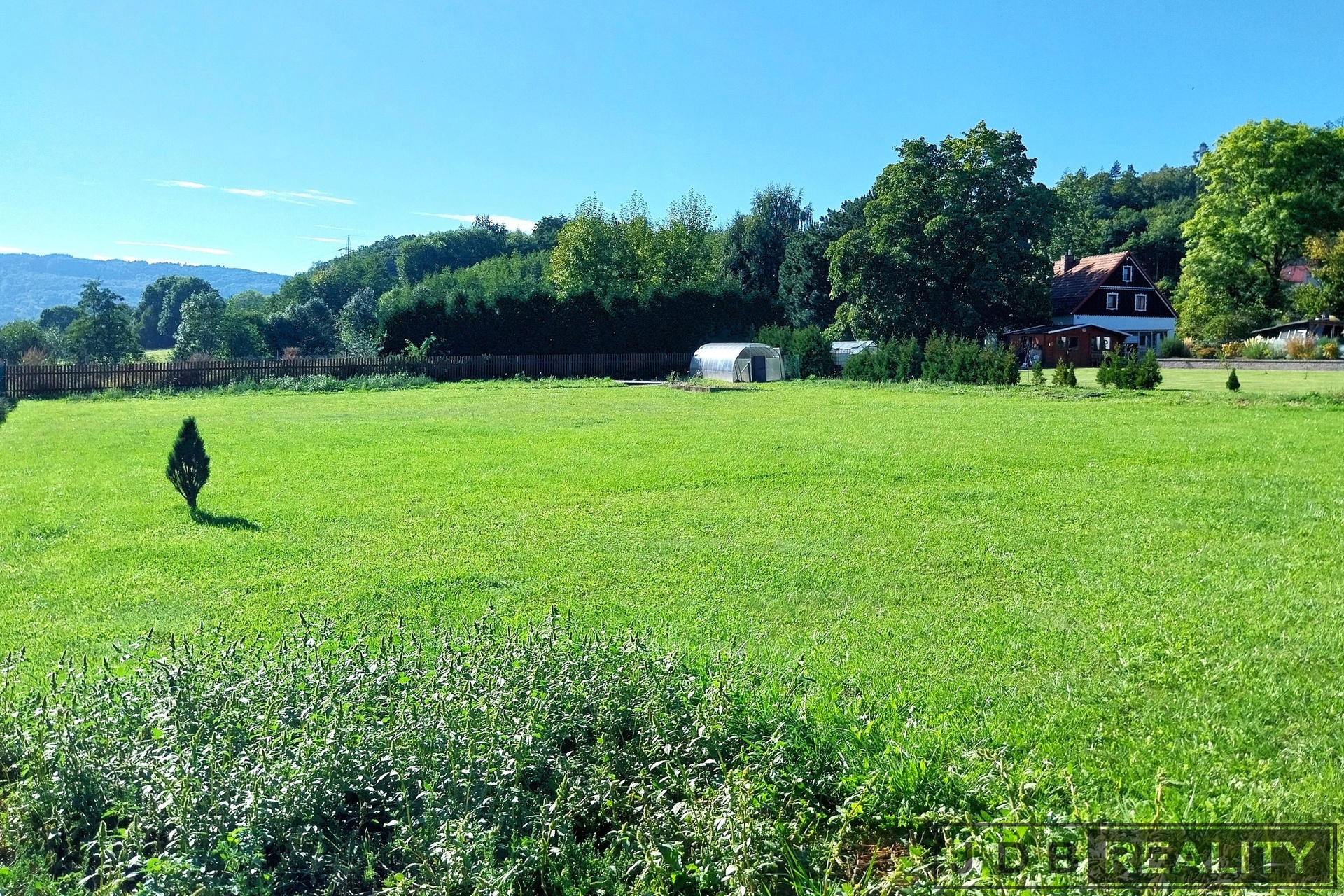 pozemek na prodej (3)