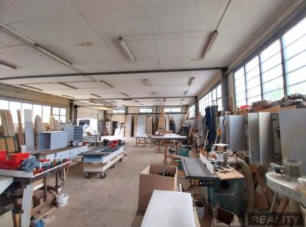 Prodej komerčního objektu, výroba, 275 m²