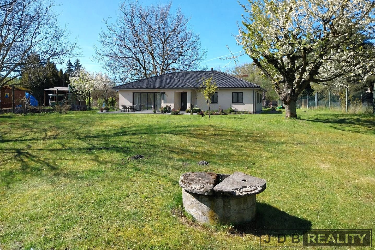 VIZUALIZACE BUNGALOV