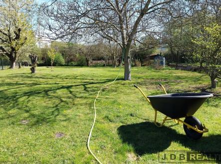 Prodej pozemku pro bydlení, 1 614 m²