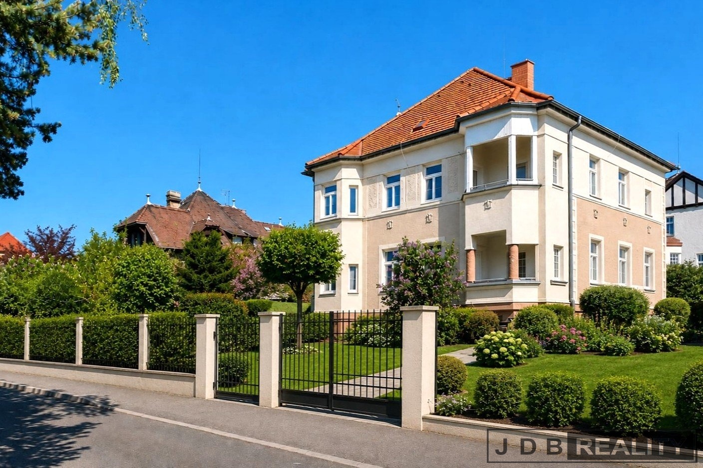 VIZUALIZACE (2)