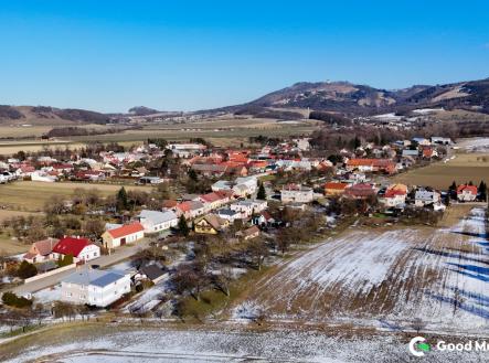 Prodej - pozemek pro bydlení, 692 m²
