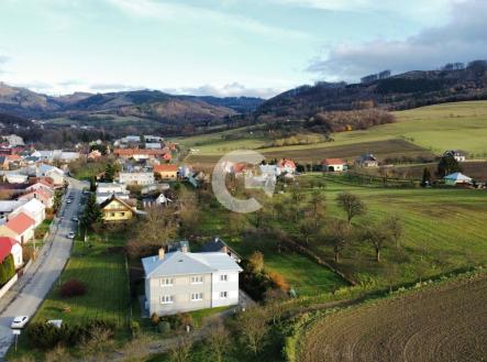 Prodej pozemku pro bydlení, 692 m²