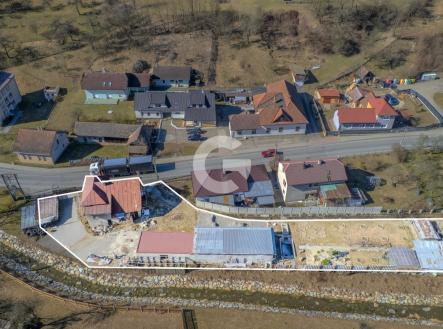 Prodej pozemku pro bydlení, 1 902 m²