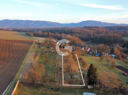 Prodej pozemku pro bydlení, 1 840 m²