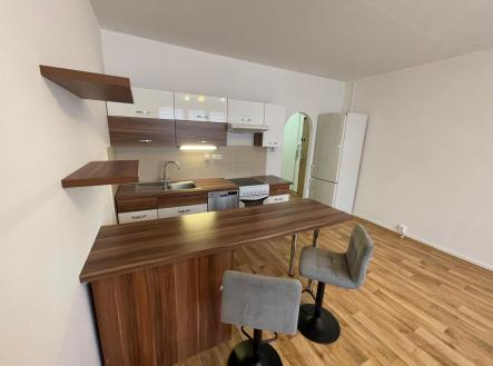 Pronájem bytu, 2+kk, 43 m²