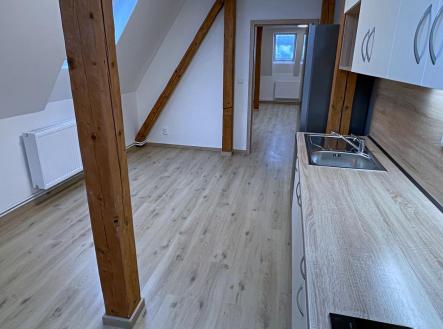 Pronájem bytu, 1+1, 65 m²