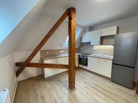 Pronájem bytu, 3+kk, 87 m²