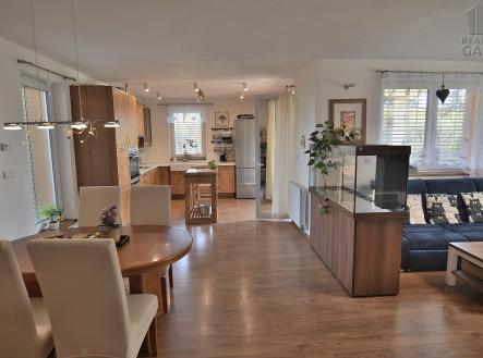Prodej - dům/vila, 178 m²