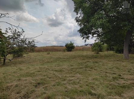 Prodej pozemku pro bydlení, 1 879 m²