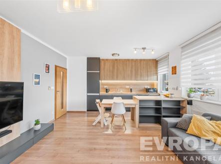 Prodej bytu, 3+kk, 102 m²