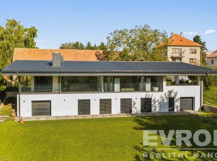 Prodej domu/vily, 338 m²