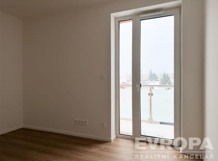 Pronájem bytu, 2+kk, 69 m²