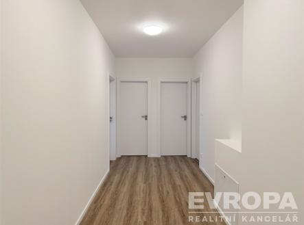 Pronájem bytu, 2+kk, 69 m²