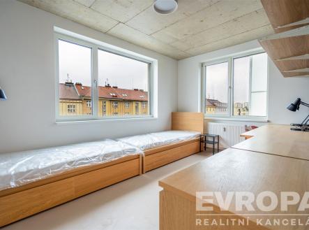 Pronájem bytu, 4+1, 68 m²