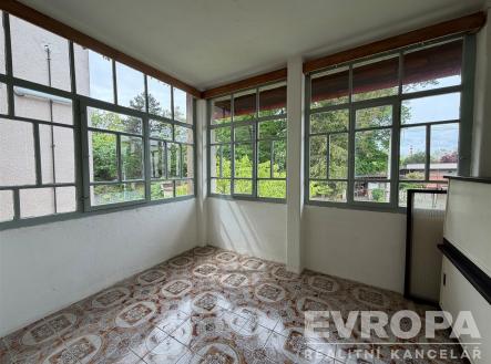 Pronájem bytu, 1+kk, 27 m²