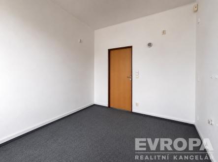 Pronájem kanceláře, 67 m²