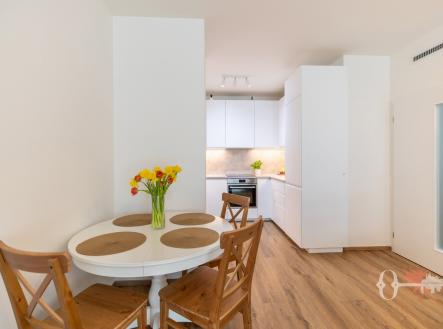 Prodej bytu, 3+kk, 80 m²