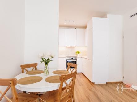Prodej bytu, 3+kk, 84 m²