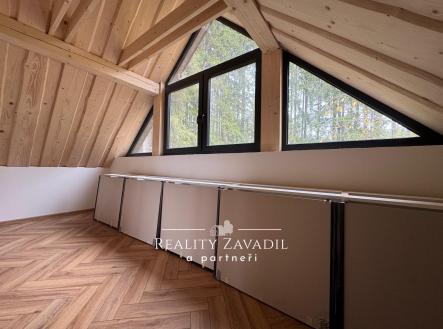 WhatsApp Image 2025-11-21 at 08.57.31 (26)