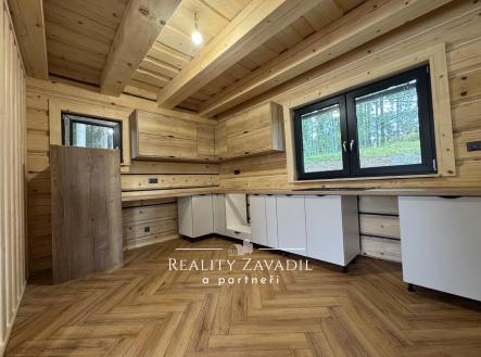 WhatsApp Image 2025-11-21 at 08.57.31 (34)