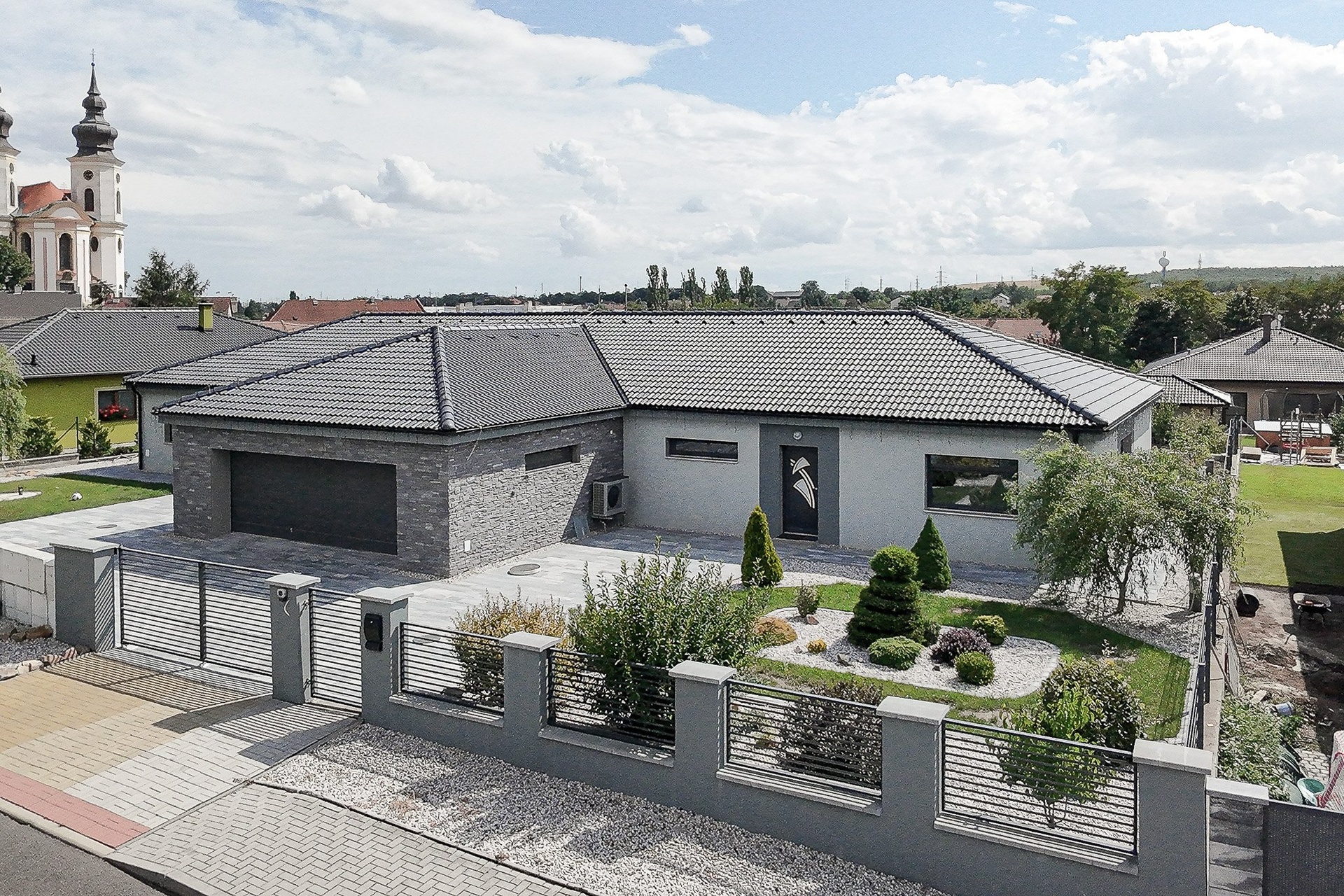 Pronájem, rodinný dům, 120 m², Březno u Chomutova
