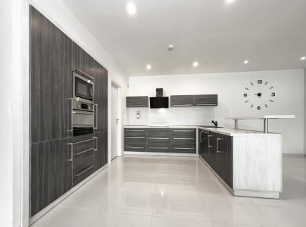 Pronájem domu/vily, 120 m²