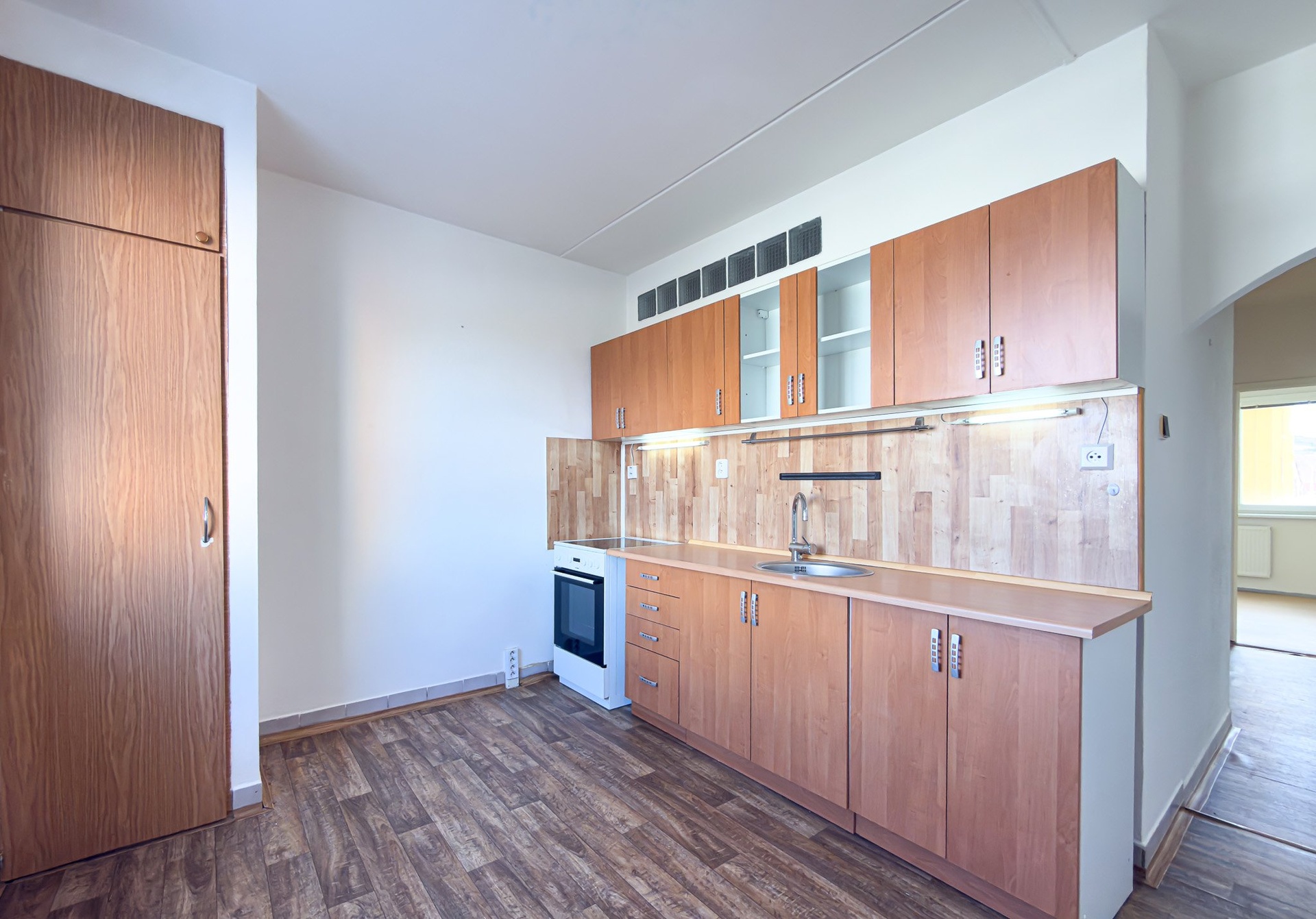 REZERVOVÁNO 22.3.2026 / Pronájem, byt, 3+1, družstevní vlastnictví, 68 m², Jirkov, U Stadionu ul.