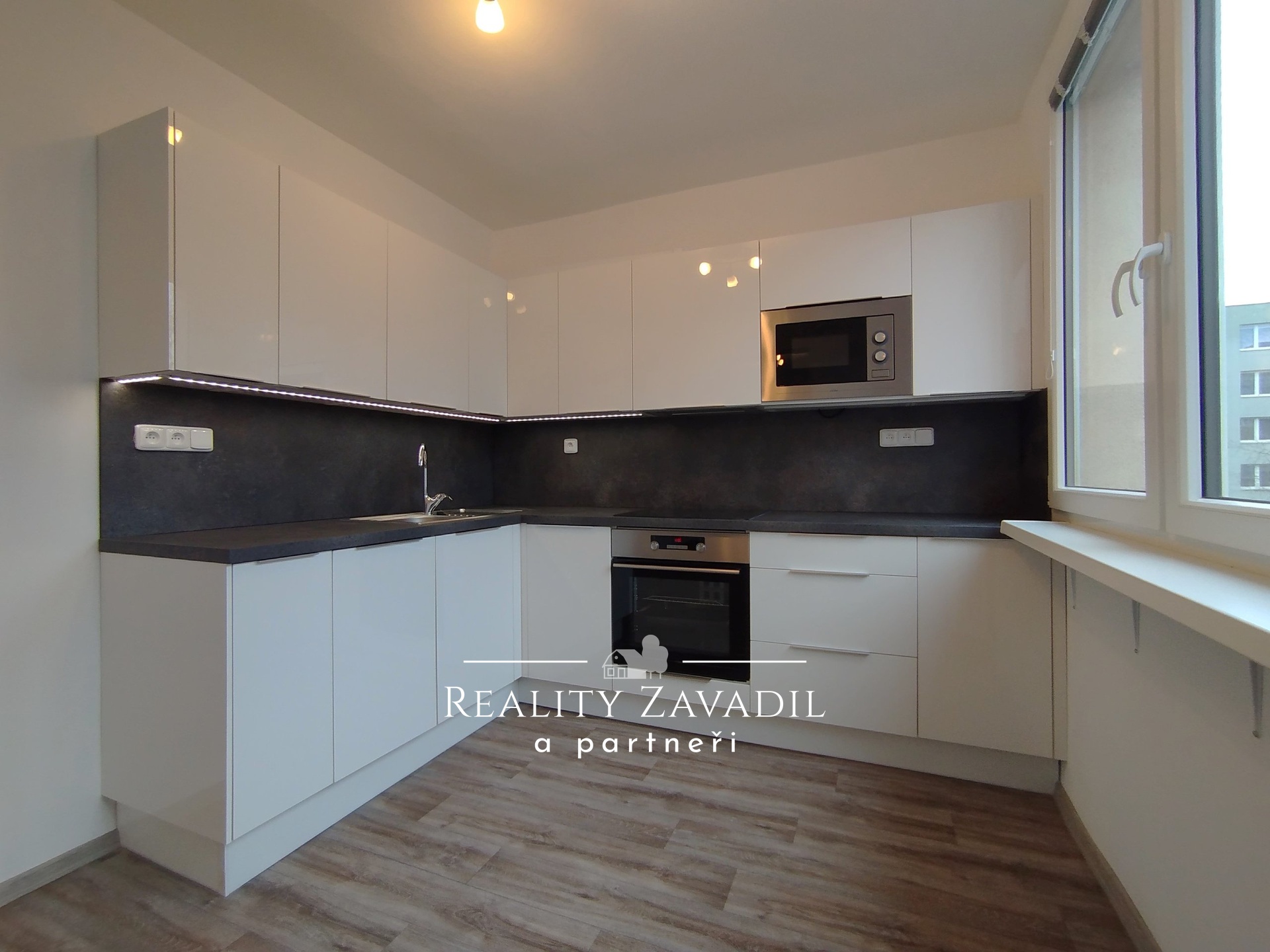 Prodej bytu 2+kk 43 m², Benešov