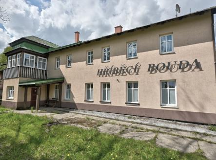 Prodej chaty/rekreačního objektu, 793 m²