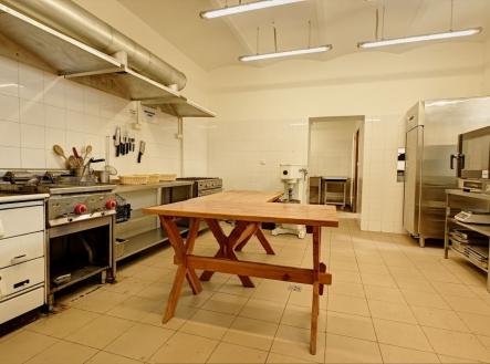 Prodej hotel, 793 m²